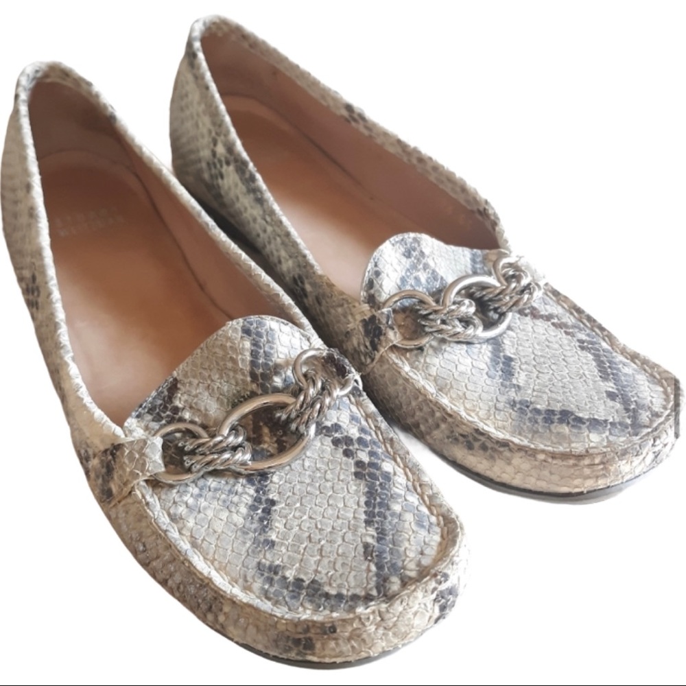 STUART WEITZMAN Snake & Chain Leather Loafers, EUC